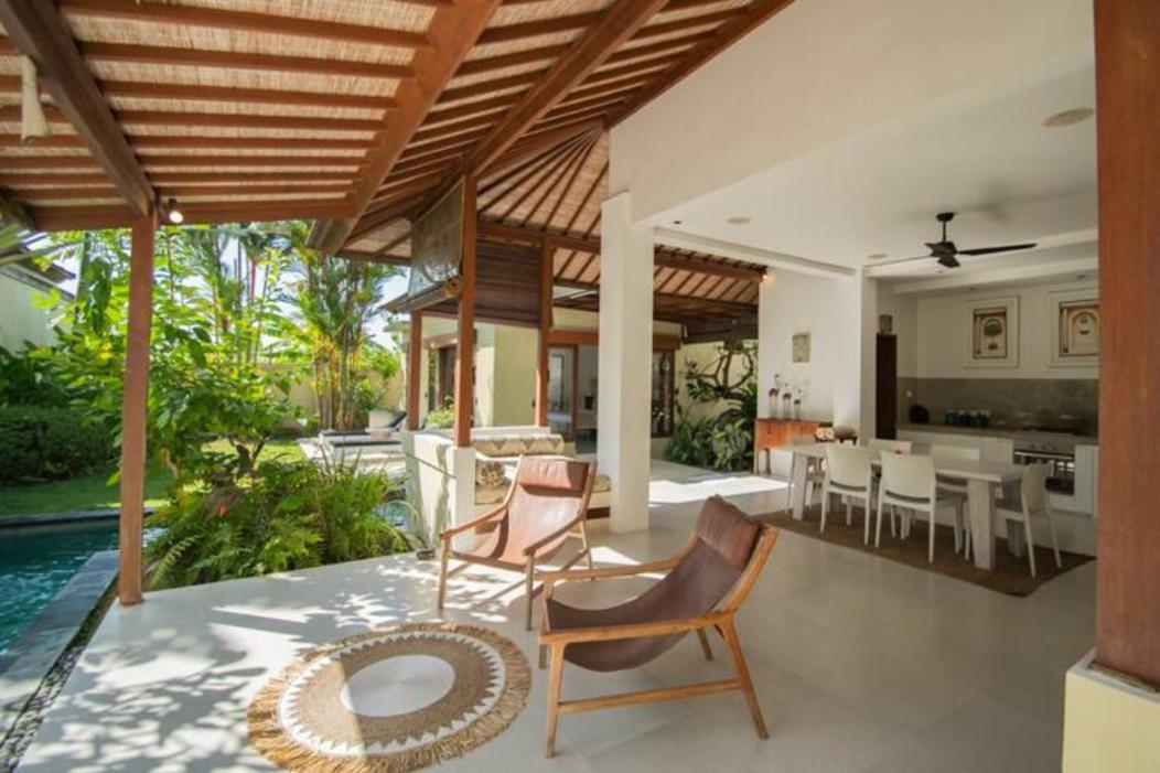 Villa Shanti, Sitara Villa Group Семиньяк Экстерьер фото