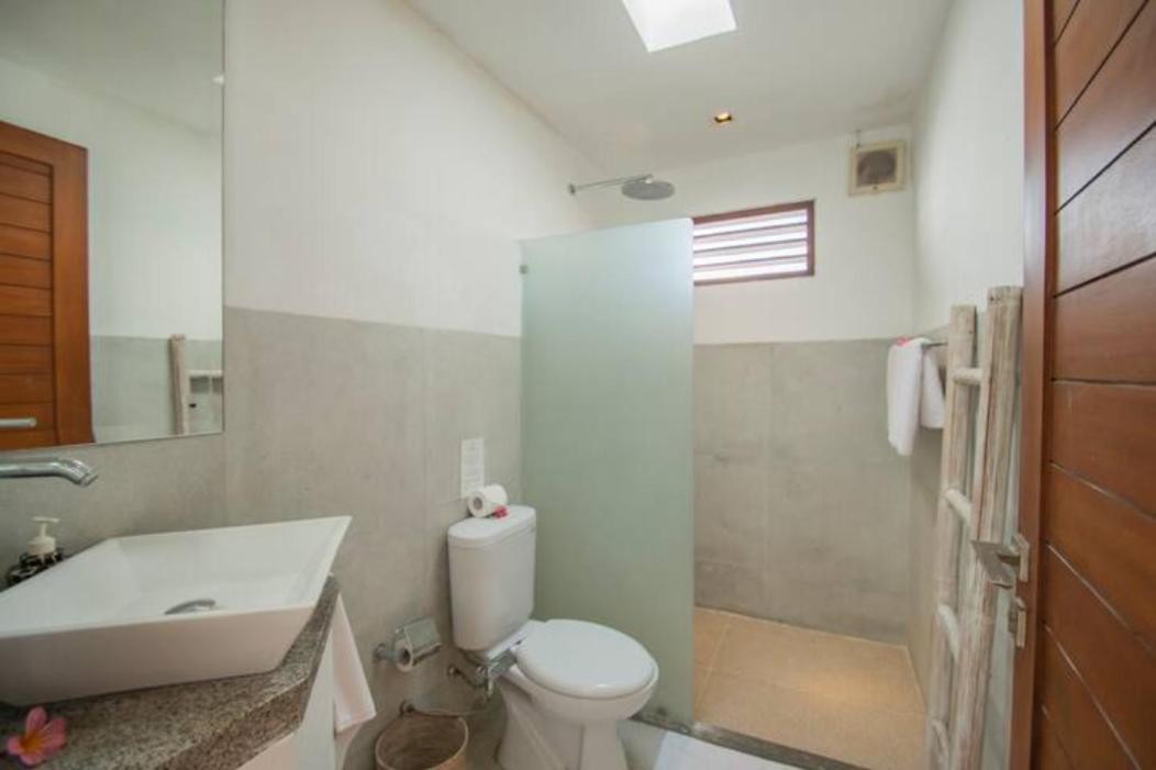 Villa Shanti, Sitara Villa Group Семиньяк Экстерьер фото