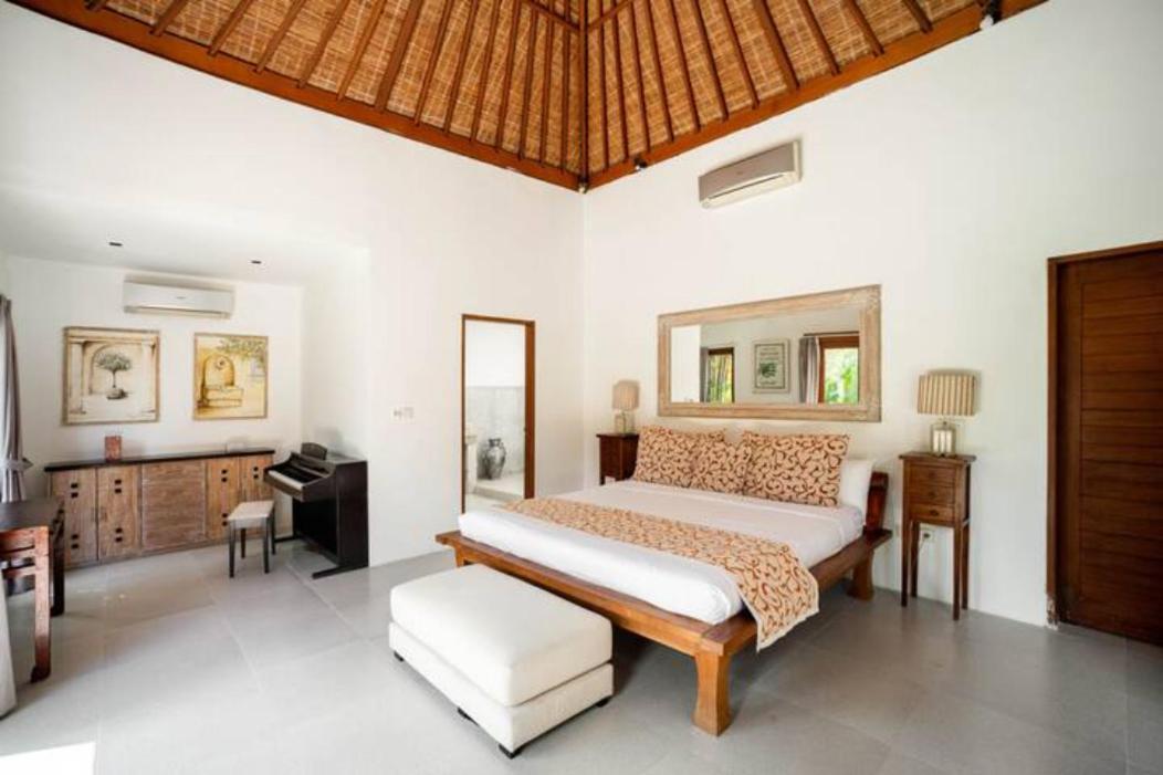 Villa Shanti, Sitara Villa Group Семиньяк Экстерьер фото