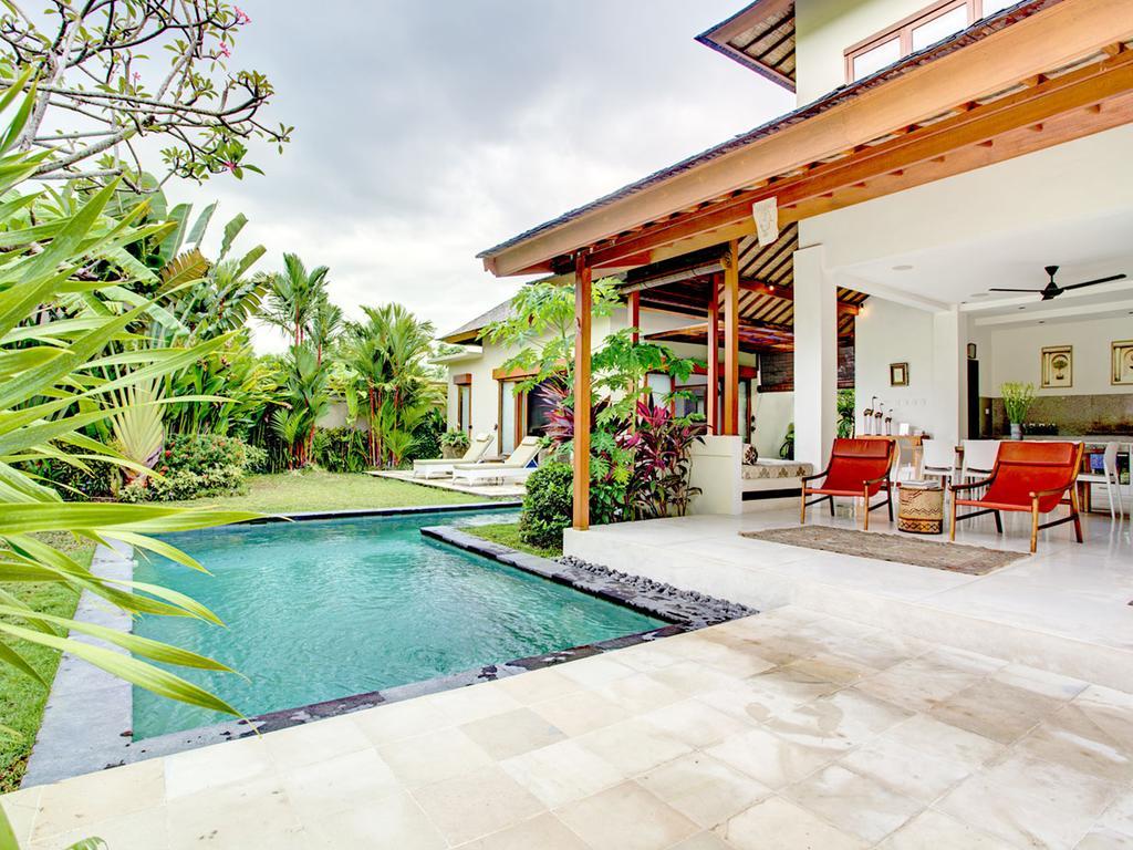Villa Shanti, Sitara Villa Group Семиньяк Экстерьер фото